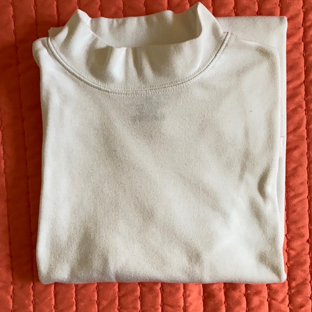 Men’s medium mock turtleneck NWOT